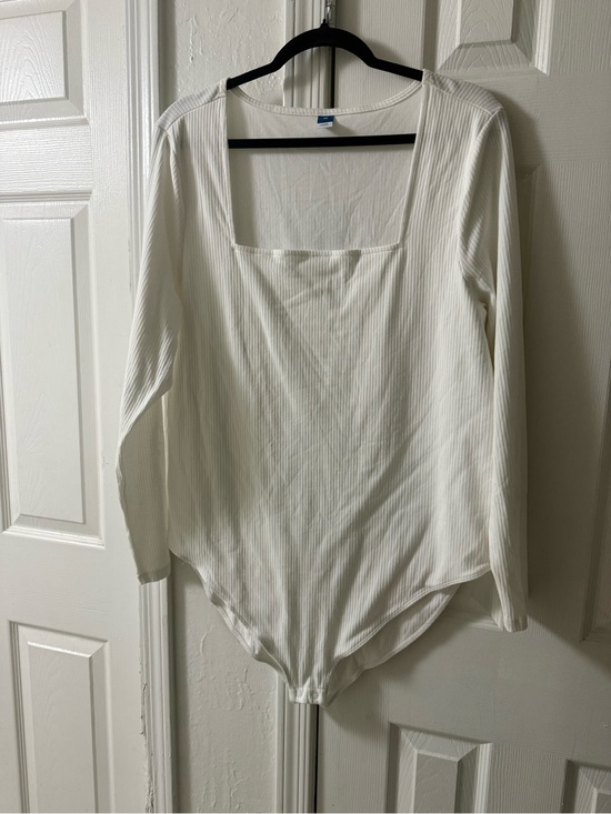 Old Navy Tops - Old Navy White Ribbed Long Sleeve Square Neck Bodysuit